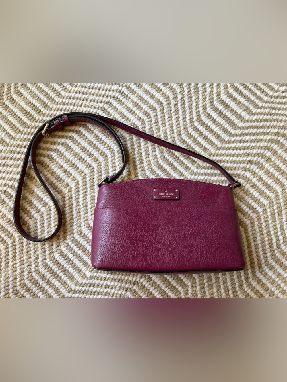 Kate Spade Leather Crossbody Purse Berrry and Gold